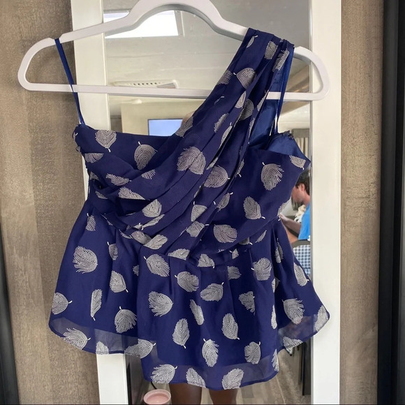 Fei Anthropologie Leaf One Shoulder Blouse - Picture 1 of 5